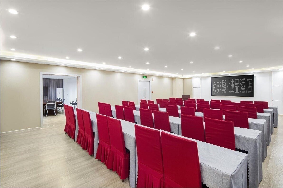 Картинка Chonpines Hotel 3*